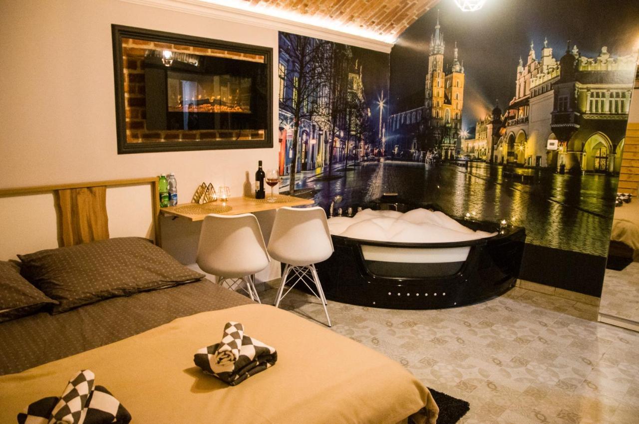 Underground Jacuzzi Rooms Krakow Exterior photo