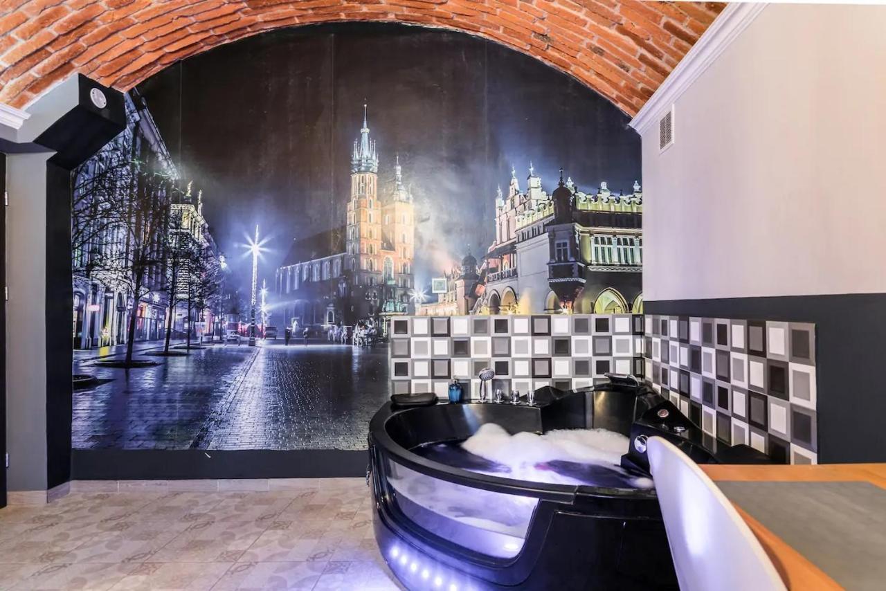 Underground Jacuzzi Rooms Krakow Exterior photo